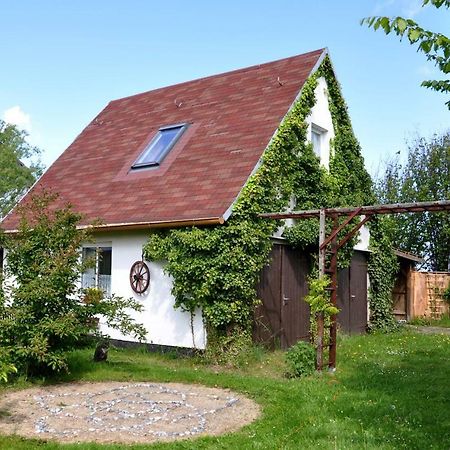 אוסטזיבאד נינהאגן Sommerferienhaus מראה חיצוני תמונה